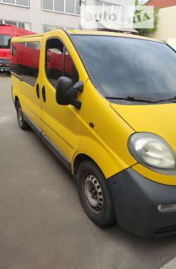 Мінівен Opel Vivaro 2004 в Києві