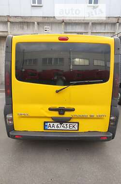 Минивэн Opel Vivaro 2004 в Киеве