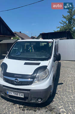 Мінівен Opel Vivaro 2007 в Бучачі