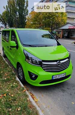 Минивэн Opel Vivaro 2015 в Виннице