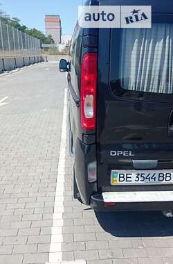 Мінівен Opel Vivaro 2007 в Первомайську