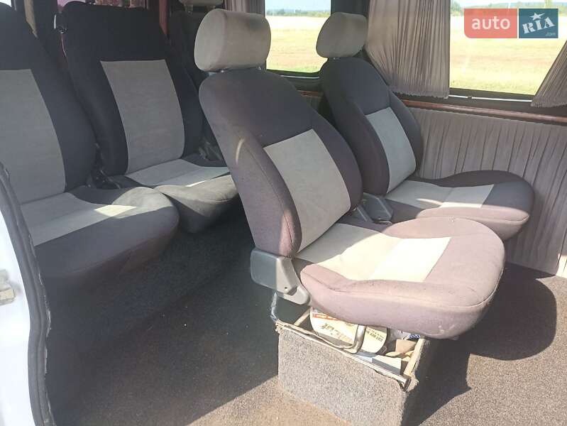 Мінівен Opel Vivaro 2006 в Тернополі