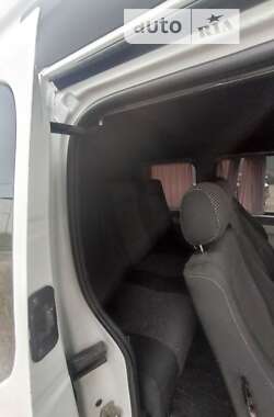 Мінівен Opel Vivaro 2005 в Житомирі