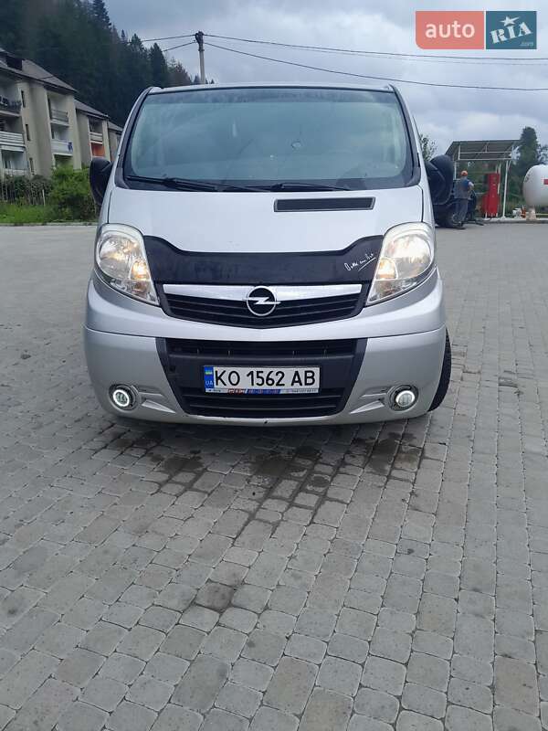 Opel Vivaro 2008