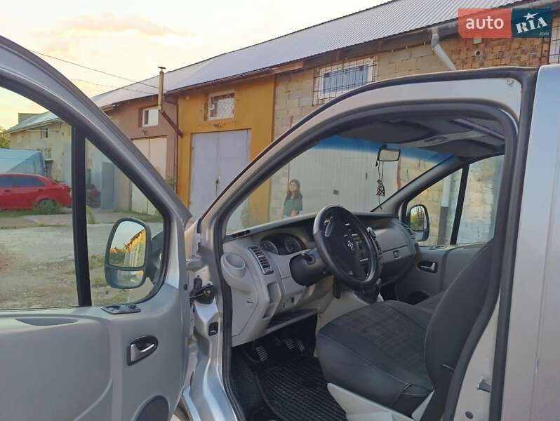 Минивэн Opel Vivaro 2007 в Коломые