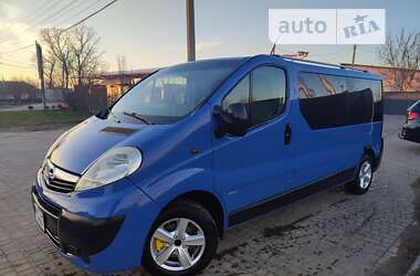 Мінівен Opel Vivaro 2011 в Умані