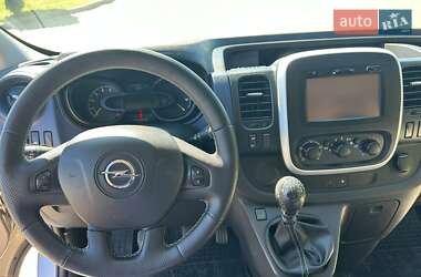 Мінівен Opel Vivaro 2015 в 