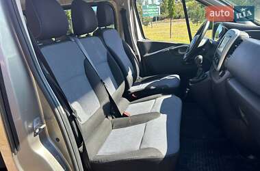 Мінівен Opel Vivaro 2015 в 