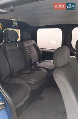 Минивэн Opel Vivaro 2007 в Киеве