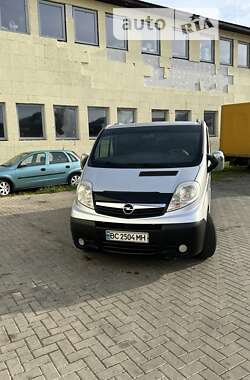 Мінівен Opel Vivaro 2014 в Львові