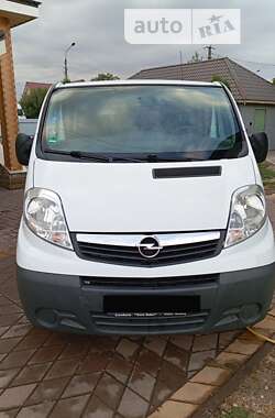 Минивэн Opel Vivaro 2013 в 