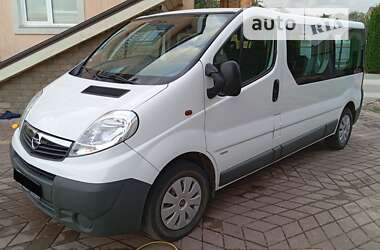 Минивэн Opel Vivaro 2013 в 