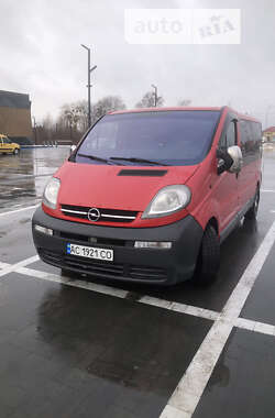 Мінівен Opel Vivaro 2005 в Локачах