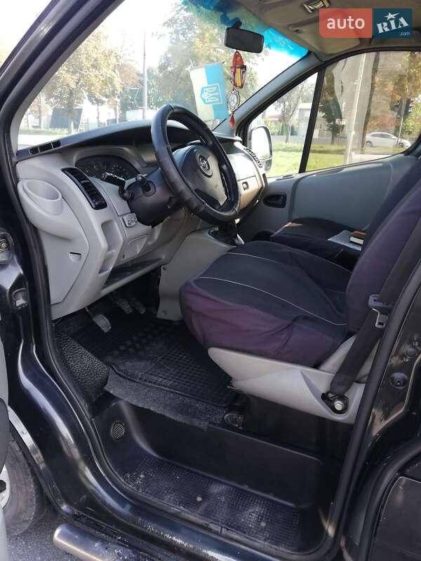 Минивэн Opel Vivaro 2005 в Тернополе