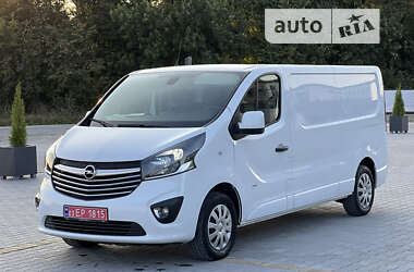 Вантажний фургон Opel Vivaro 2018 в Тернополі