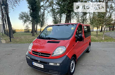 Минивэн Opel Vivaro 2004 в Киеве