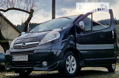 Мінівен Opel Vivaro 2014 в Міжгір'ї