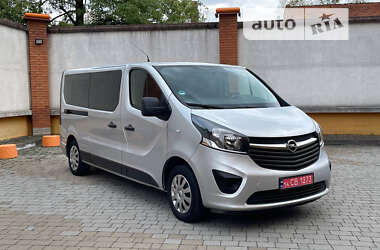 Мінівен Opel Vivaro 2017 в Коломиї