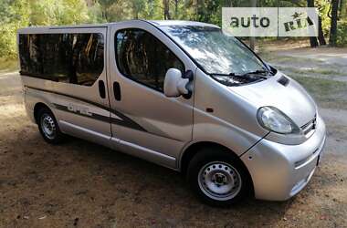 Мінівен Opel Vivaro 2004 в Києві