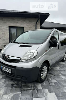 Мінівен Opel Vivaro 2014 в Тернополі