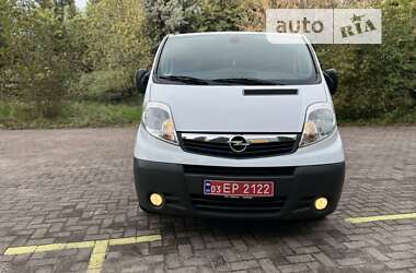 Минивэн Opel Vivaro 2013 в Ровно