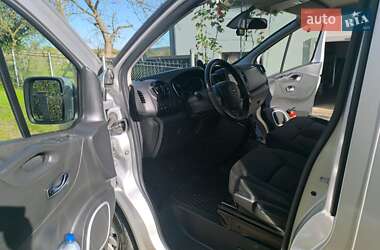 Минивэн Opel Vivaro 2017 в Дрогобыче