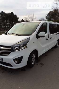 Мінівен Opel Vivaro 2015 в Нересниці