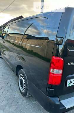 Вантажний фургон Opel Vivaro 2020 в Дубні