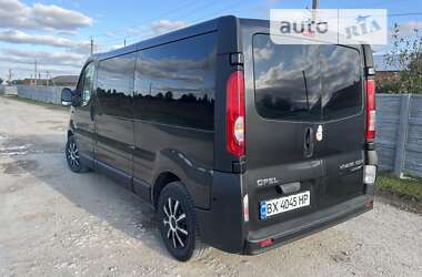 Минивэн Opel Vivaro 2011 в Новой Ушице