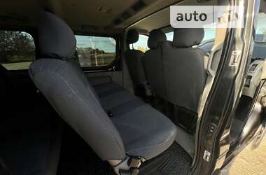 Минивэн Opel Vivaro 2011 в Новой Ушице