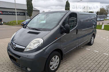 Вантажний фургон Opel Vivaro 2012 в Рівному