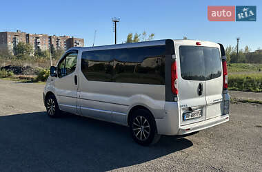 Мінівен Opel Vivaro 2012 в 