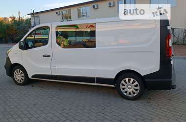 Мінівен Opel Vivaro 2014 в Житомирі