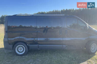 Минивэн Opel Vivaro 2006 в 