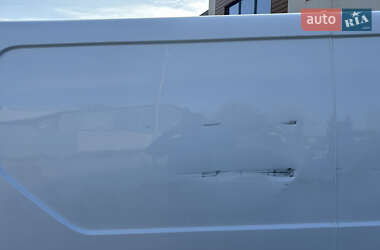 Грузовой фургон Opel Vivaro 2005 в 