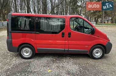 Мінівен Opel Vivaro 2004 в Хмельницькому