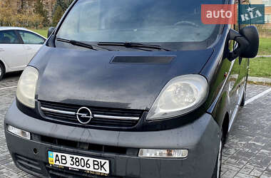 Грузовой фургон Opel Vivaro 2006 в Виннице