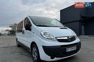 Мінівен Opel Vivaro 2011 в Миколаєві