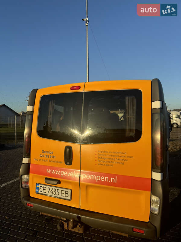 Минивэн Opel Vivaro 2006 в Черновцах