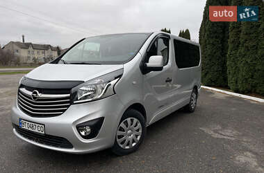 Минивэн Opel Vivaro 2015 в Дубно