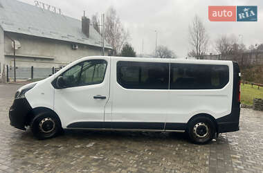 Минивэн Opel Vivaro 2015 в Николаеве