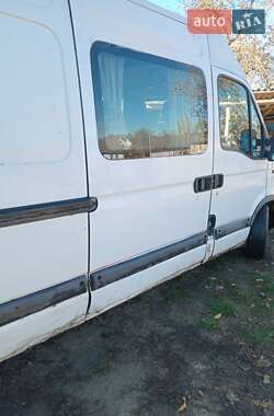 Мінівен Opel Vivaro 2002 в Кам'янець-Подільському