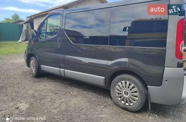 Мінівен Opel Vivaro 2014 в Сарнах