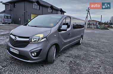 Мінівен Opel Vivaro 2015 в Камені-Каширському