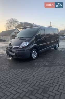 Минивэн Opel Vivaro 2007 в Луцке