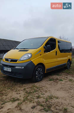 Минивэн Opel Vivaro 2004 в Рокитном