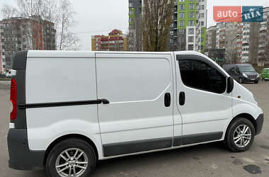 Вантажний фургон Opel Vivaro 2012 в Рівному