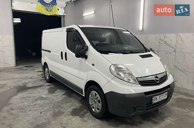 Вантажний фургон Opel Vivaro 2012 в Рівному