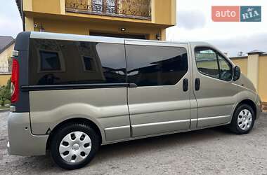 Минивэн Opel Vivaro 2012 в Львове