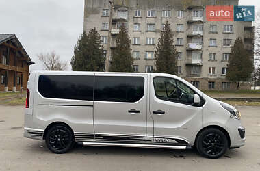 Минивэн Opel Vivaro 2017 в Дубно